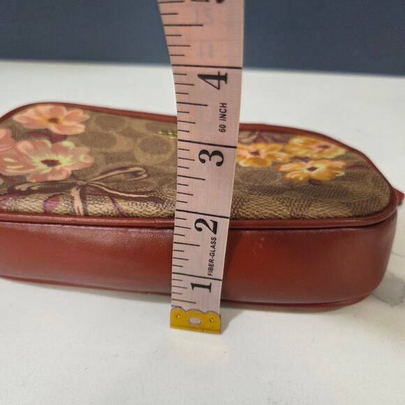 Coach Prairie Signature Sadie Bag Wristlet Double Zip Closure Gold Tone Hardware - Picture 14 of 15